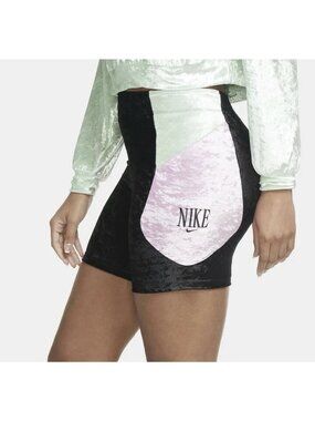 Nike Sportswear Women's Size Medium Velvet Bike Shorts Above Knee